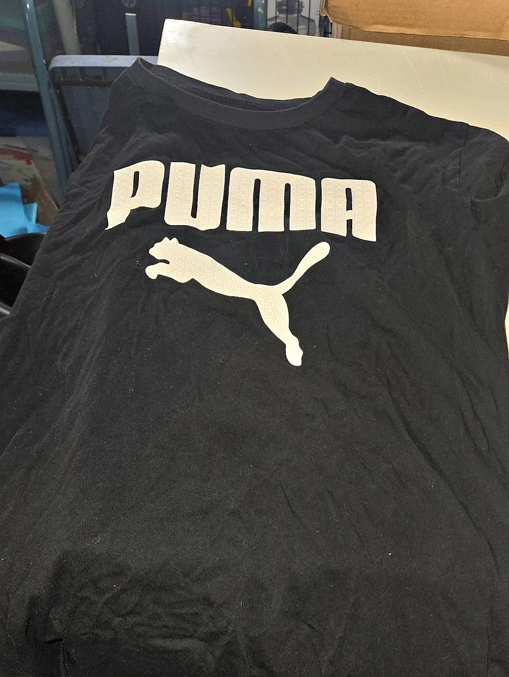 Puma Classic Logo Graphic T-Shirt Black & White Medium